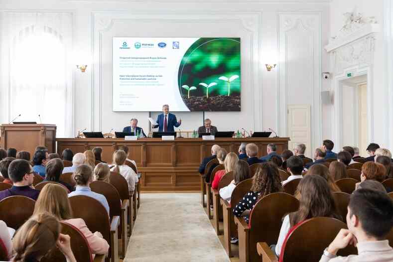 Опыт защиты почв от деградации